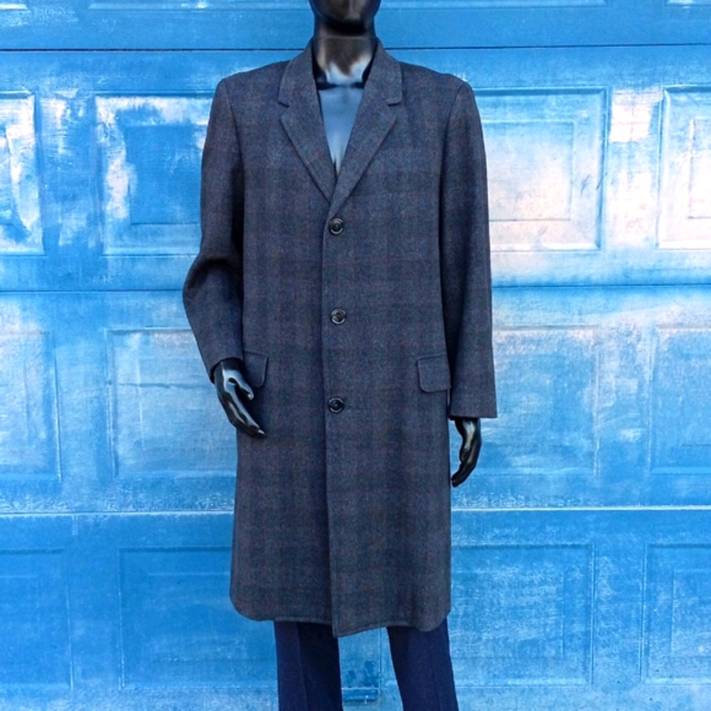 VINTAGE WINSOME TAILORS LTD. HAND CRAFTED MEN'S LUXURY CHECK/PLAID OVERCOAT